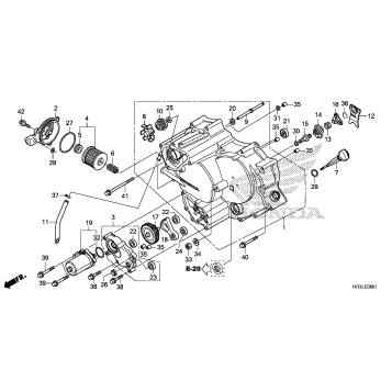 FRONT CRANKCASE COVER    (2)