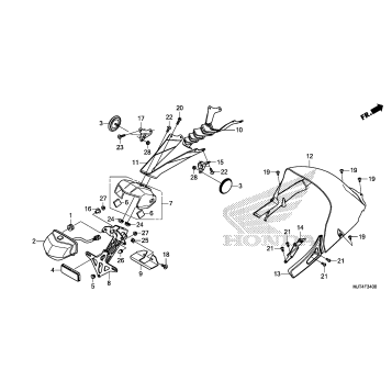 REAR FENDER + LICENSE LIGHT