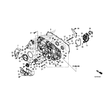 RIGHT CRANKCASE COVER (2)