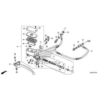 CLUTCH MASTER CYLINDER