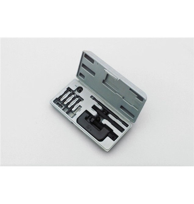 CHAIN RIVETING TOOL