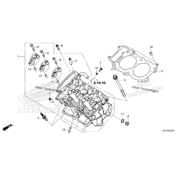 CYLINDER HEAD