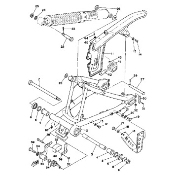 REAR ARM - CHAIN CASE