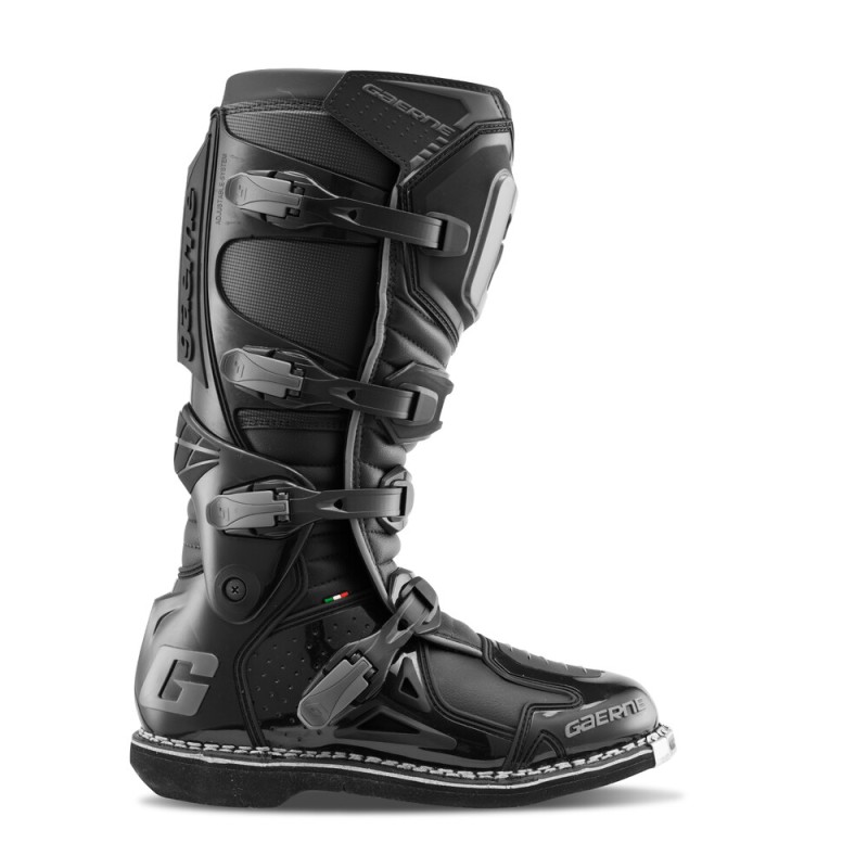 Fastback Endurance Boots (SP `2025) Fastback Endurance Boots (SP `2025)