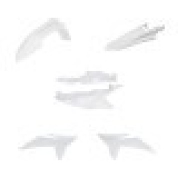 PLASTIC KIT WHITE