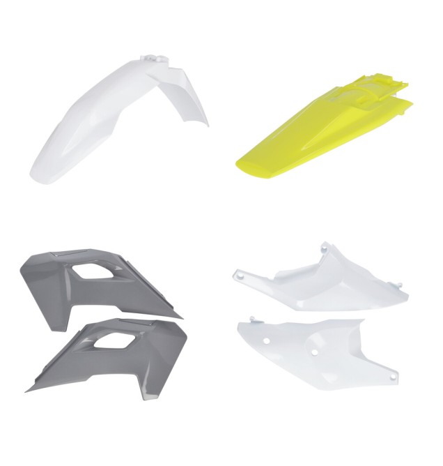 PLASTIC KIT HUS ORIGINAL