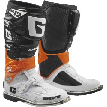 SG-12 Boots