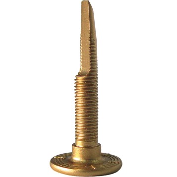 Chisel Tooth Trail Studs