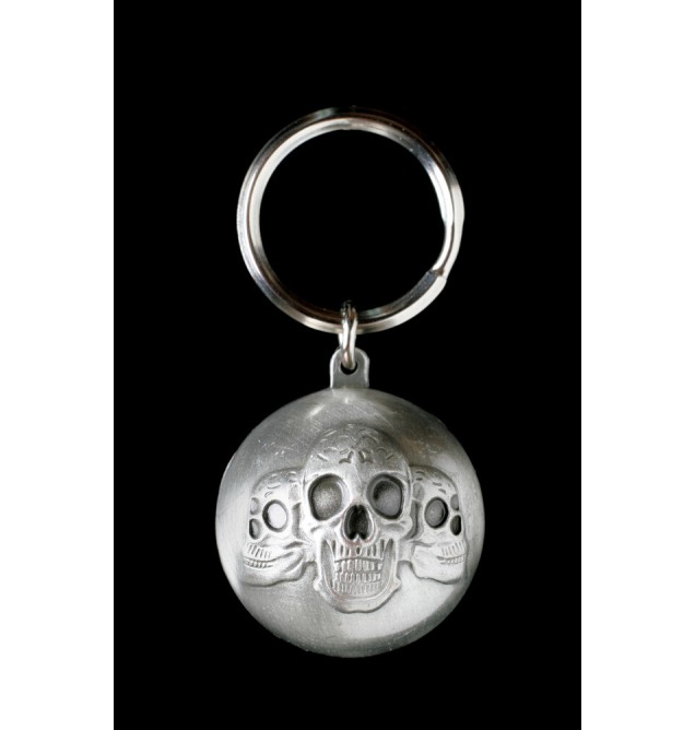 RYDER BALL THREE SKULLS
