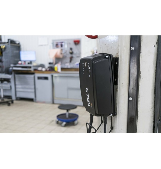 Pro 25SE Battery Charger
