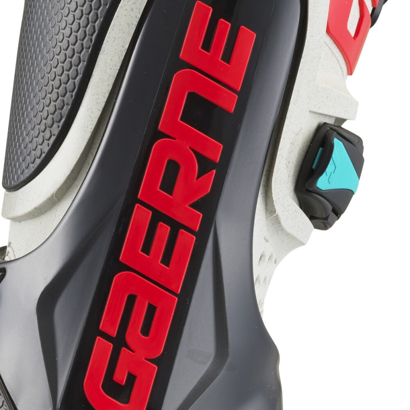 GAERNE SG-12 Enduro Boots (2026) GAERNE SG-12 Enduro Boots (2026)
