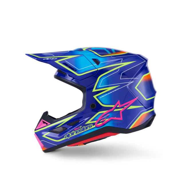 2026 SM7 Cast Helmet 2026 SM7 Cast Helmet