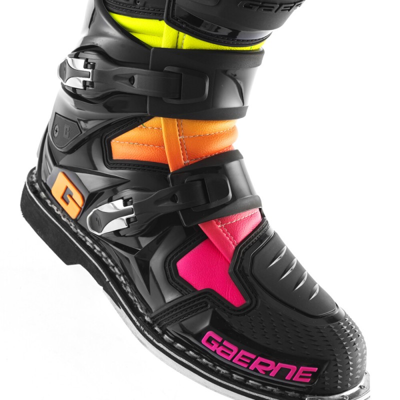 SG-12 Boots SG-12 Boots