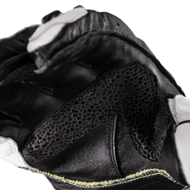Tractech EVO 4 CE Glove Tractech EVO 4 CE Glove