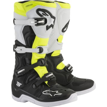Tech 5 Boots
