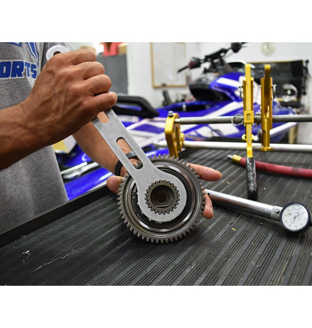 Clutch Drive Holding Tool