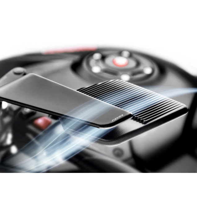 Stealth Naked Mirror