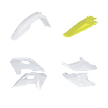 PLASTIC KIT HUS ORIGINAL