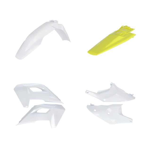 PLASTIC KIT HUS ORIGINAL