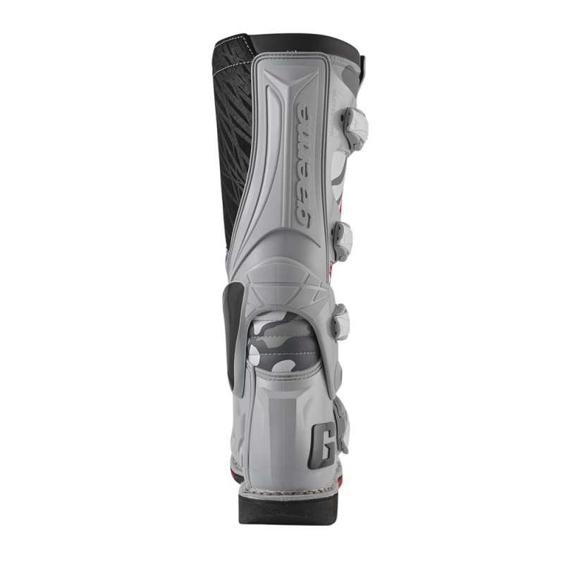 Fastback Endurance Boots (SP `2025) Fastback Endurance Boots (SP `2025)